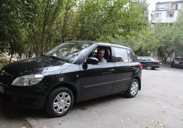 Трансфер из аэропорта на автомобиле Шкода Фабиа
