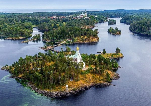 Прогулки на катере: остров Валаам и шхеры Ладожского озера