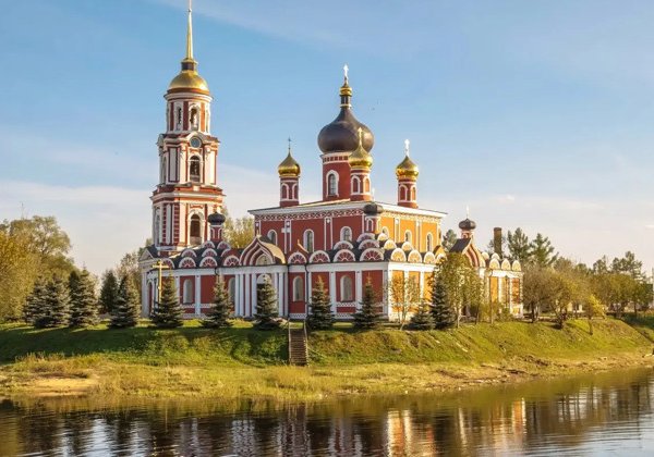 Яркие выходные: Великий Новгород и Старая Русса (2 дня)