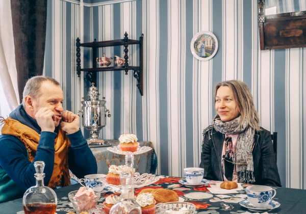 Купеческое чаепитие в доме купцов Евреиновых - фото 1