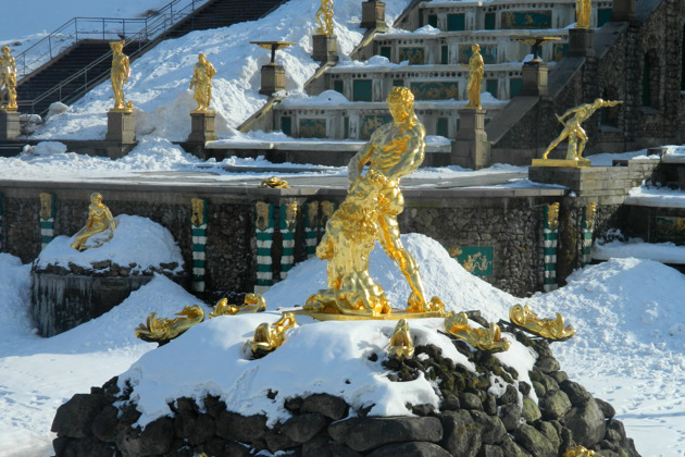 Автомобильная экскурсия в Петергоф с посещением Большого дворца и парка