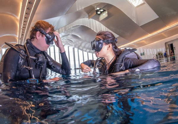 Deep dive  в Дубае 