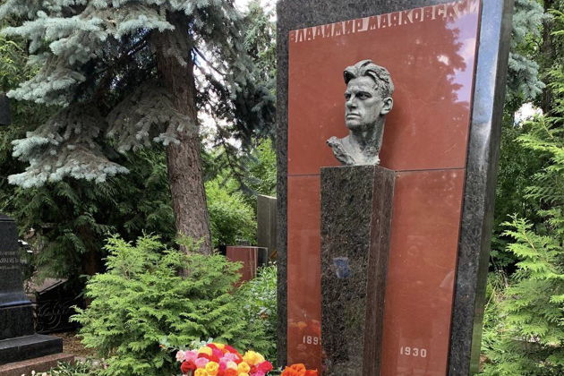 Фото экскурсии - Новодевичье кладбище: и жизнь, и слезы, и любовь - 3
