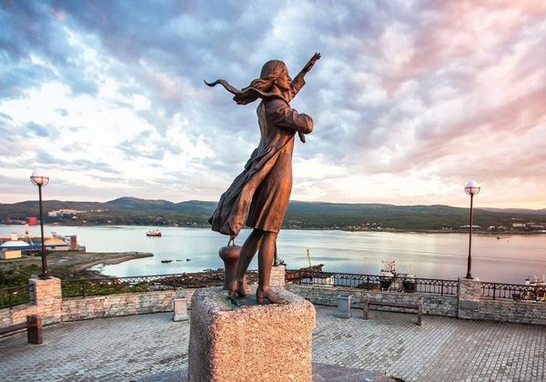Вечерний Мурманск: увлекательная автомобильно-пешеходная экскурсия - фото 3
