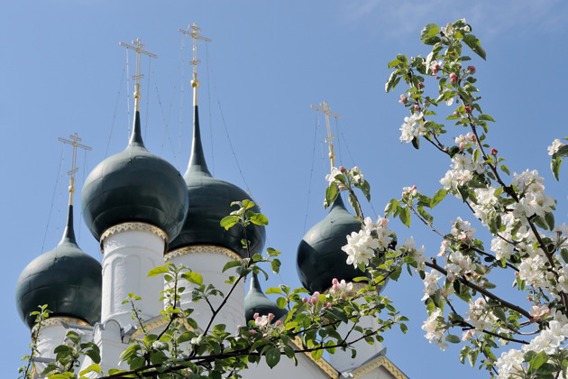 Сквозь века Ростова: от земляных валов до озера Неро