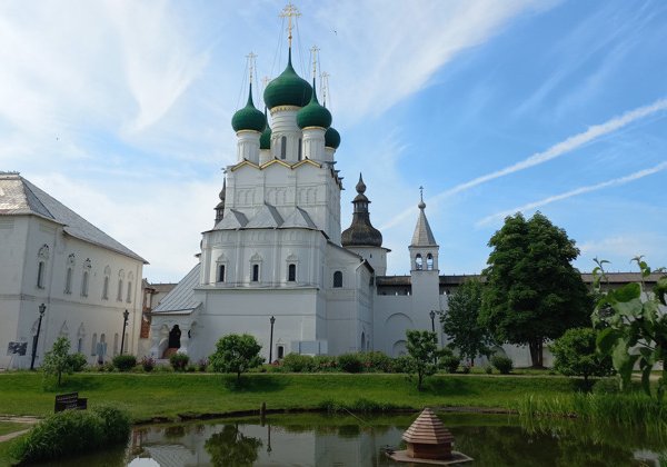 Один день в Ростове Великом