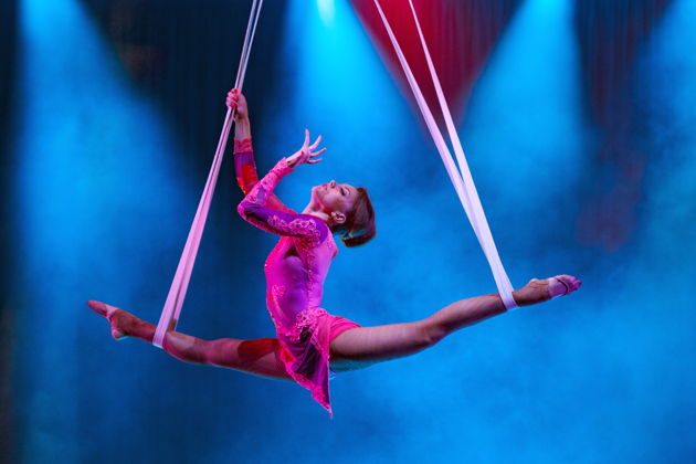 Фото экскурсии - Забронируйте места на акробатическое представление в Пекинском Красном театре - 5