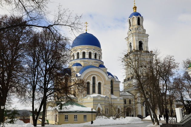 Фото - экскурсия: «Истории калужских монастырей»: Свято-Тихонова пустынь и Спас-на-Угре