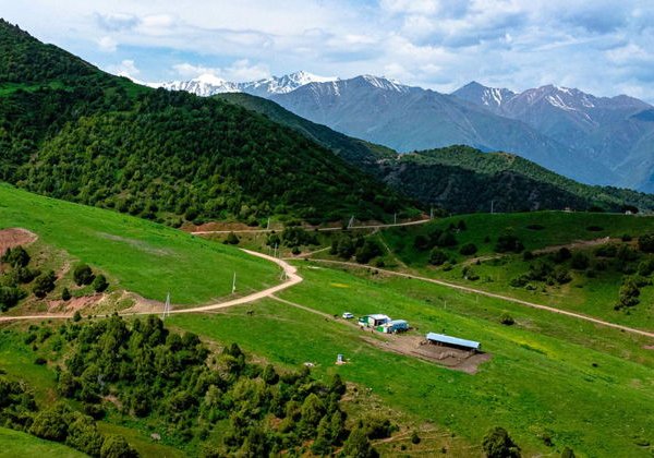 Из Бишкека на Тянь-Шань: незабываемые пейзажи - фото 2