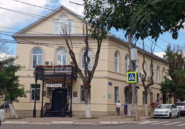 По Дворянской и Облупской: будни и праздники провинциальной Калуги - фото 2