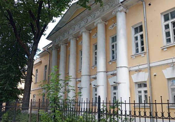 По Дворянской и Облупской: будни и праздники провинциальной Калуги - фото 3