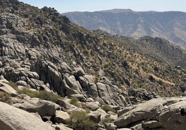 Экскурсия по живописным местам Узбекистана: перевал, водохранилище и «Плато демонов» - фото 1