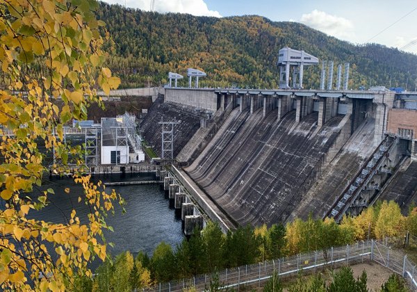 Красноярск, Дивногорск, ГЭС и Восточные Столбы за один день