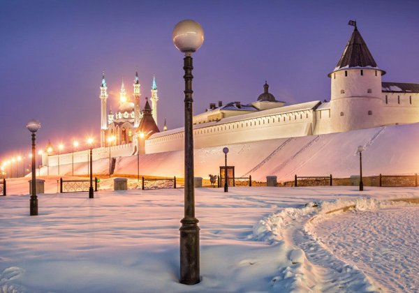 Вечерний новогодний Кремль с легендами и сказками