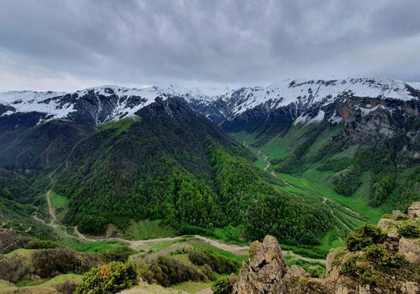 Горная Чечня за один день: озеро Кезеной-Ам и селение Хой - фото 2
