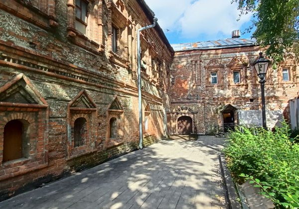 Истории Старой Москвы: Ивановская горка в группе или с личным гидом - фото 1