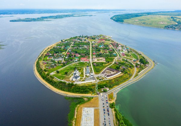 Все древности Свияжска: обзорная экскурсия и Музей археологического дерева