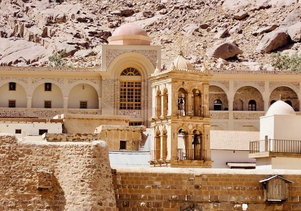 Богослужение в монастыре святой Екатерины - фото 3