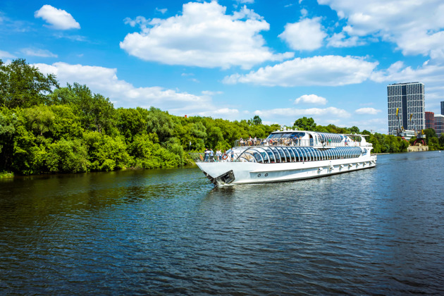 Фото - экскурсия: Ройал-круиз по Москве реке на теплоходе-ресторане