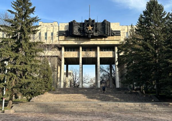 Пешеходная экскурсия «Что посмотреть в Алматы за 2 часа» - фото 2