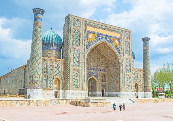 Место встречи — Самарканд