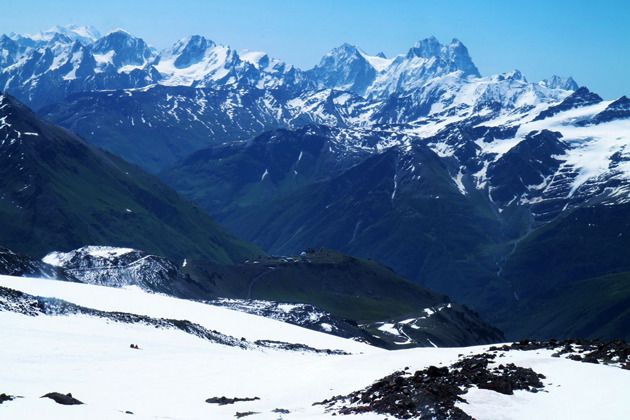 Тур в мини-группе к высочайшей вершине Европы в живописном Приэльбрусье
