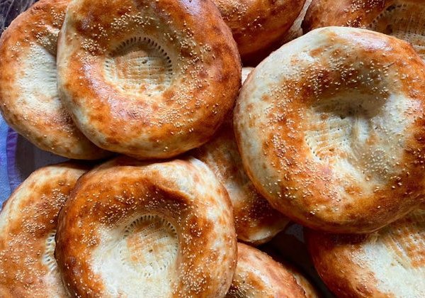 К Маргузорским озёрам Таджикистана с пикником в горах - фото 1