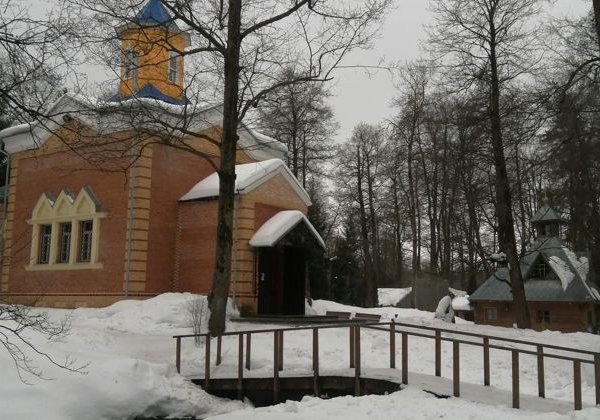 Свято-Тихонова пустынь и Спас на Угре. Монастыри-жемчужины Калужского края - фото 3