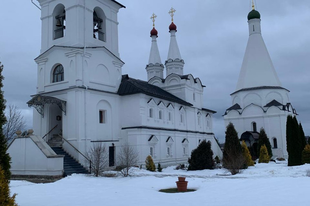 Фото - экскурсия: Свято-Тихонова пустынь и Спас на Угре: монастырские жемчужины Калужской земли