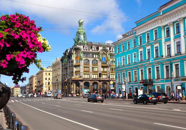 Трансфер из аэропорта с обзорной экскурсией по Петербургу - фото 2