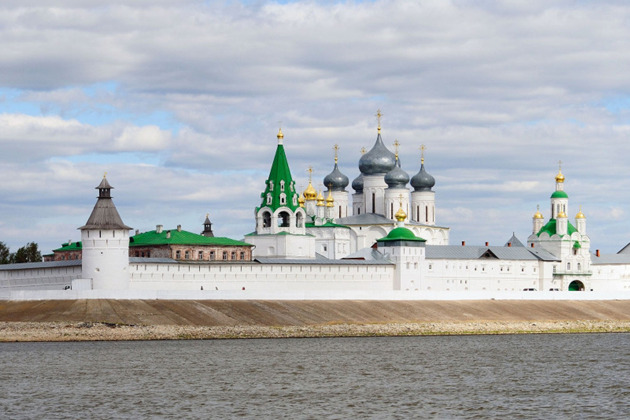 Макарьевский монастырь: от ярмарки до ярмарки. Плюс Канатная дорога.