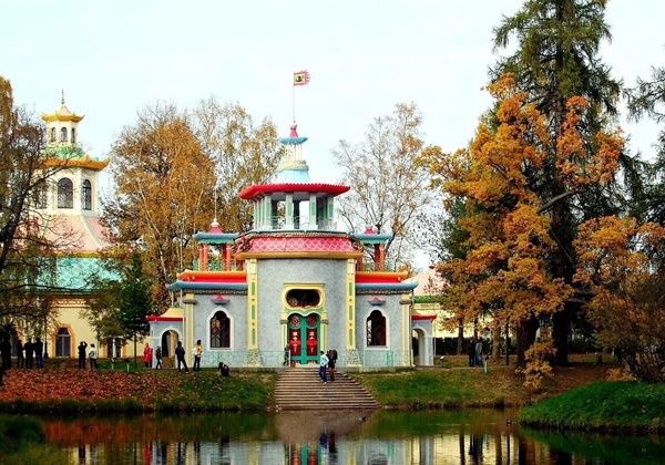 Индивидуальная экскурсия в Царское Село с посещением Александровского дворца и парка - фото 3