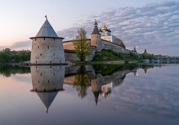 Древние крепости России: Великий Новгород, Изборск, Псков и Печоры