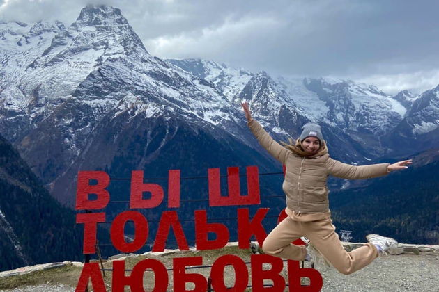 Фото экскурсии - Невероятные пейзажи Домбая: перевал Гум-Баши, озеро Кара-Кель и древний храм - 7