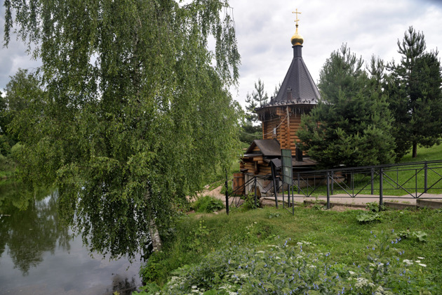 Святые источники и водоемы в окрестностях Лавры