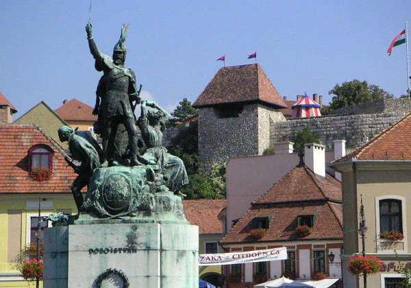 Эгер и Демьен: экскурсия по термальным купальням в пещерах - фото 4
