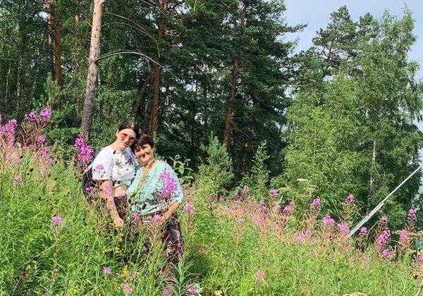 Групповая экскурсия на Столбы скала Такмак по Голубой горке  - фото 1