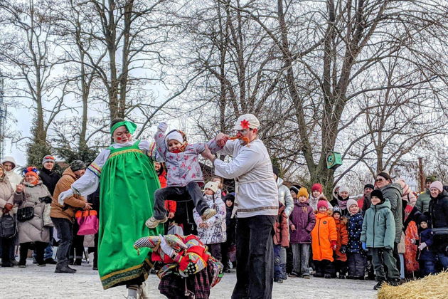 Фото экскурсии - Масленичные гуляния в парке птиц Малинки с выездом из Ростова-на-Дону - 7