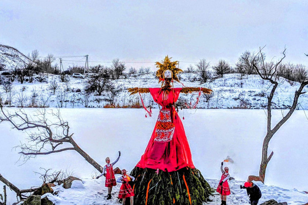 Фото - экскурсия: Масленичные гуляния в парке птиц Малинки с выездом из Ростова-на-Дону