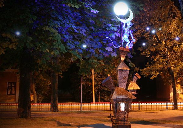 Вечерняя прогулка по Бресту в сборной группе - фото 1