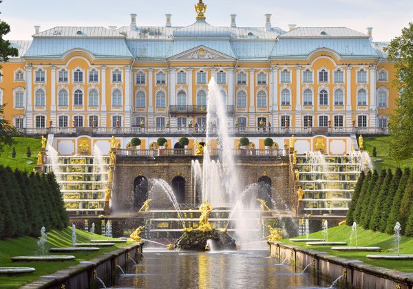 Экскурсия в Петергоф и Кронштадт