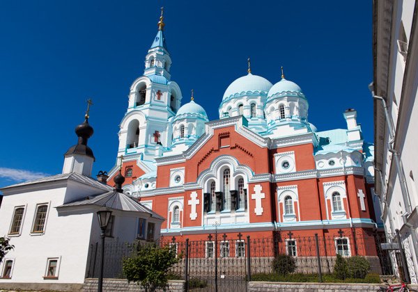 Экскурсия на Валаам из Санкт-Петербурга на 1 день (автобус + теплоход)