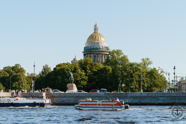 Фото - экскурсия: Прогулка по водным просторам Петербурга на скоростном катере