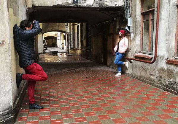 Фотознакомство с Непарадным Петербургом