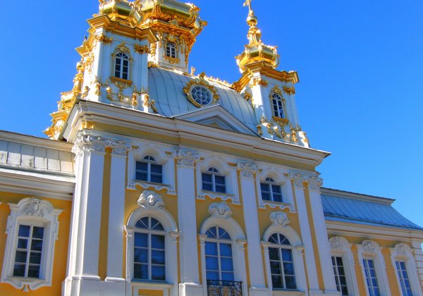 Дворцы и парки Петергофа с возвращением на метеоре