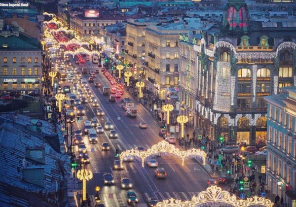 Весь центр Петербурга на автомобиле - фото 1