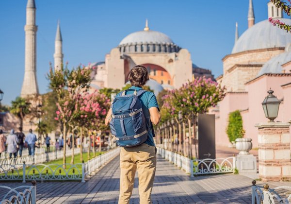 Полюбуйтесь величием собора Святой Софии без очередей (аудиогид на англ.)  