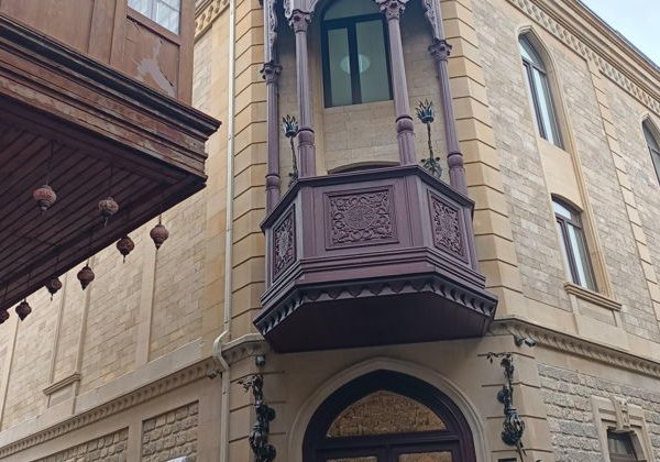 Путешествие во Времени: Открытие Сокровищ Старого Города! (30 Достопримечательностей за 3 Часа!)  - фото 2