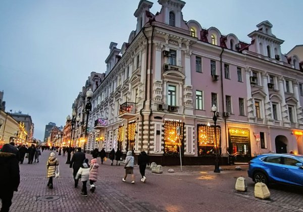 Аудиоспектакль-экскурсия «Прогулки с Ключником: жёны и любовницы Арбата»