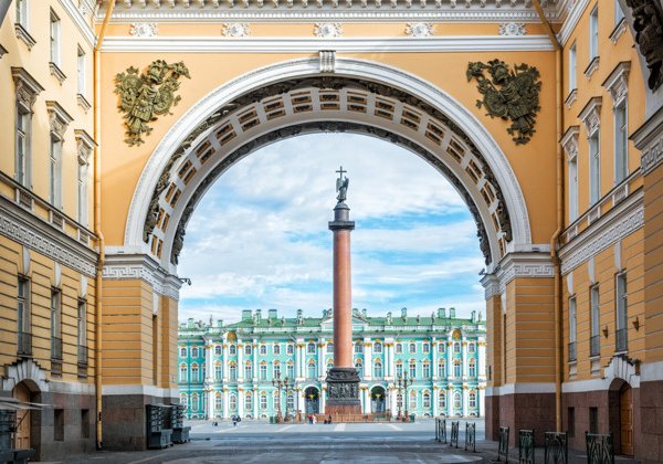 Петербург в одном взгляде: увидеть Петербург и посетить Эрмитаж